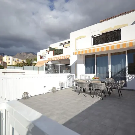 La Perla Apartment *