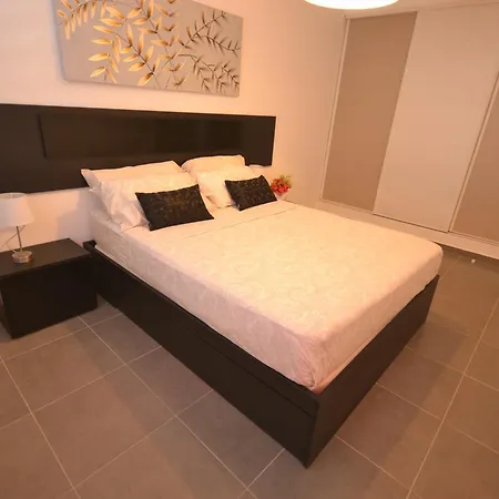 Apartment La Perla *
